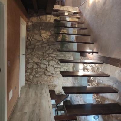 Hueco De Escalera En Primera Planta Entregrando Muros Originales De Mamposteria1